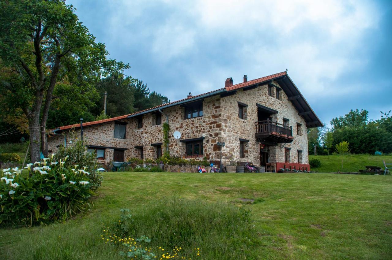 Apartamentos Rurales Larrago Busturia Exterior photo